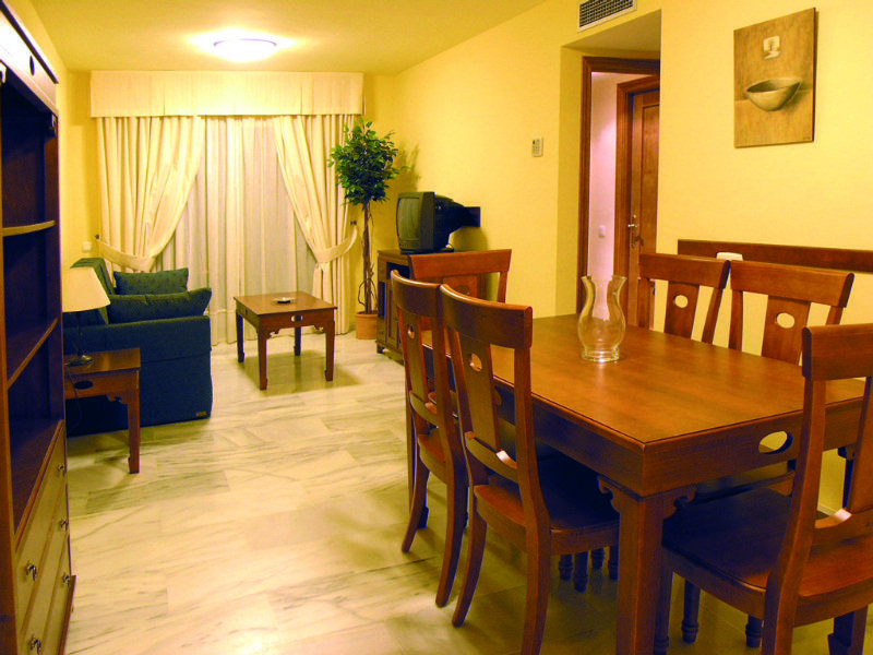 Apartamentos Turisticos Anoreta Rincón de la Victoria Εξωτερικό φωτογραφία
